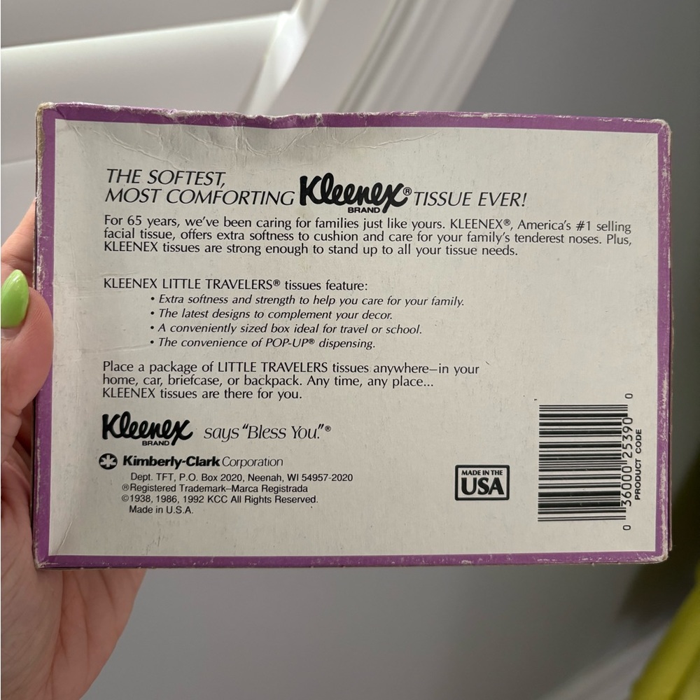 Vintage tissue Kleenex travel size box - Picture 2 of 6
